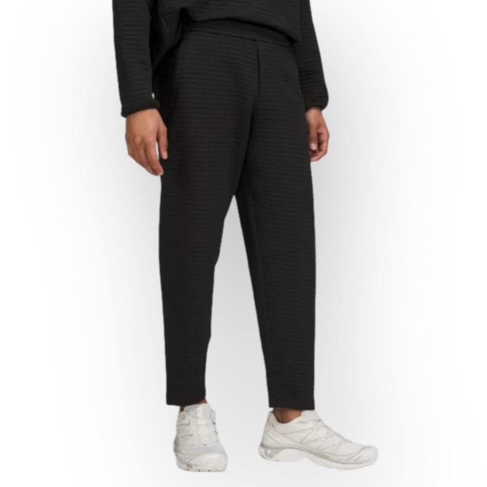 Lululemon Men's LAB Black Textured Grid Jogger